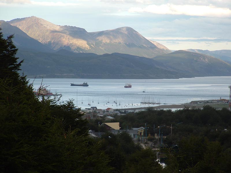 Ushuaia vista dal campeggio